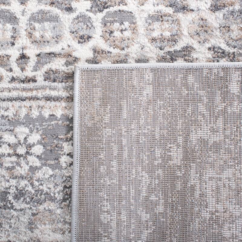 SAFAVIEH Amelia Petty Distressed Rug