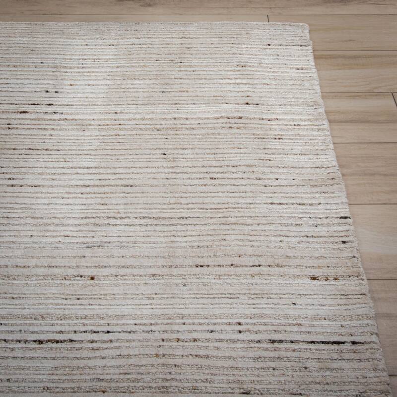 Alora Decor Deluxe Hand Loomed Heathered High/Low Rug