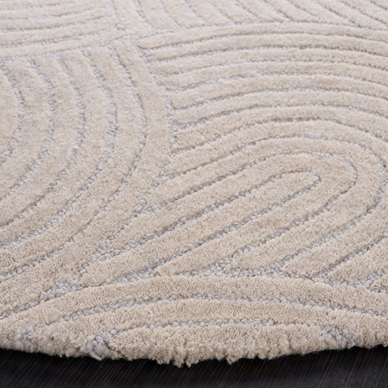 SAFAVIEH Handmade Chatham Hildelies Modern Wool Rug