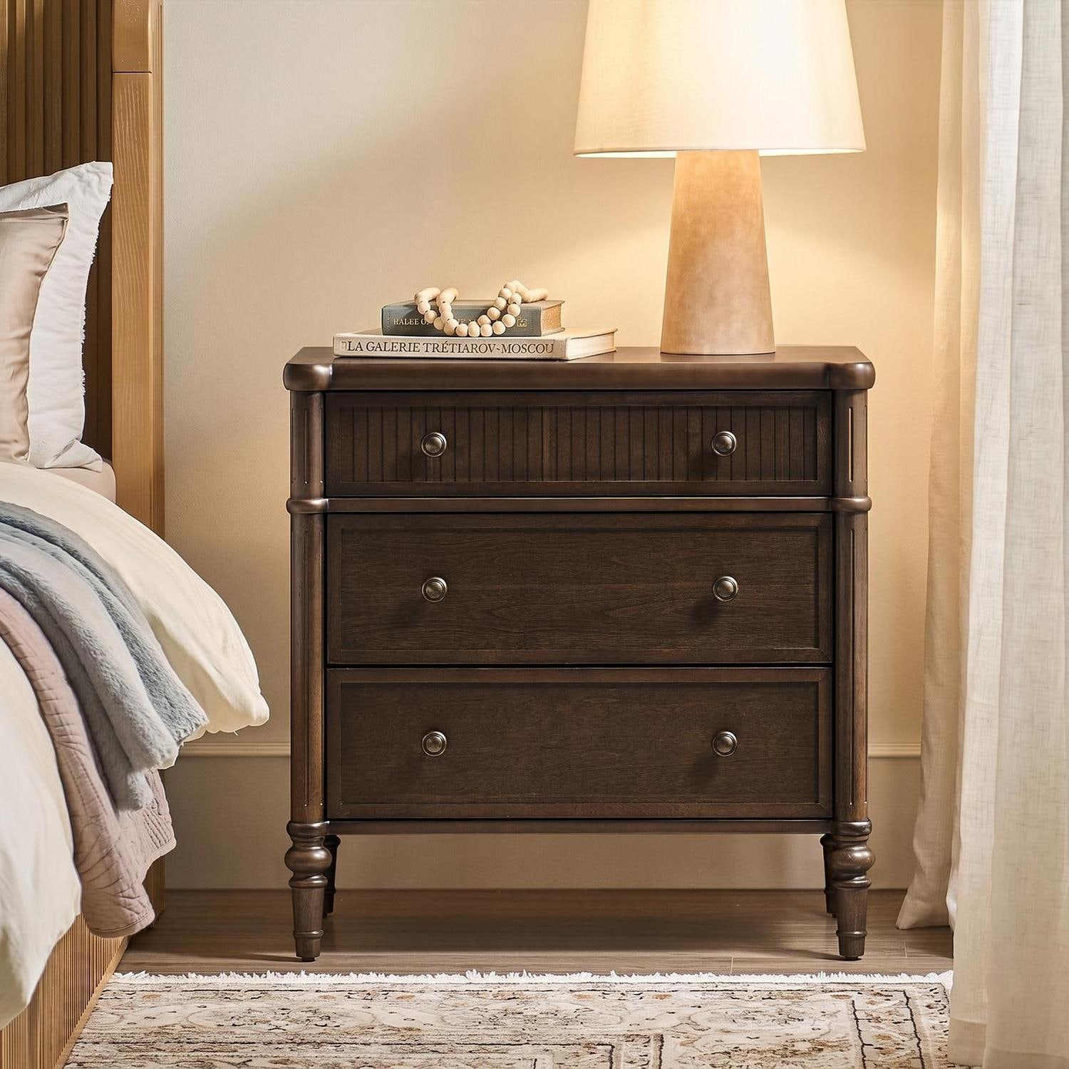 HULALA HOME Naiara Transitional 3-Drawer Fluted Solid Wood End Table with Power Outlets