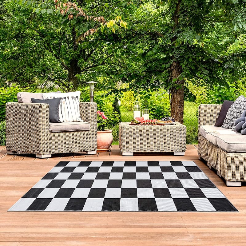 California Lightweight Reversible Recycled Plastic Outdoor Floor Mat