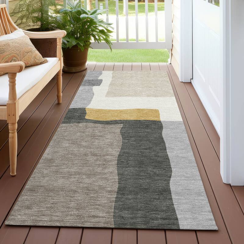 Machine Washable Indoor/ Outdoor Contemporary Blox Chantille Rug - Gray - 2'3" x 7'6"