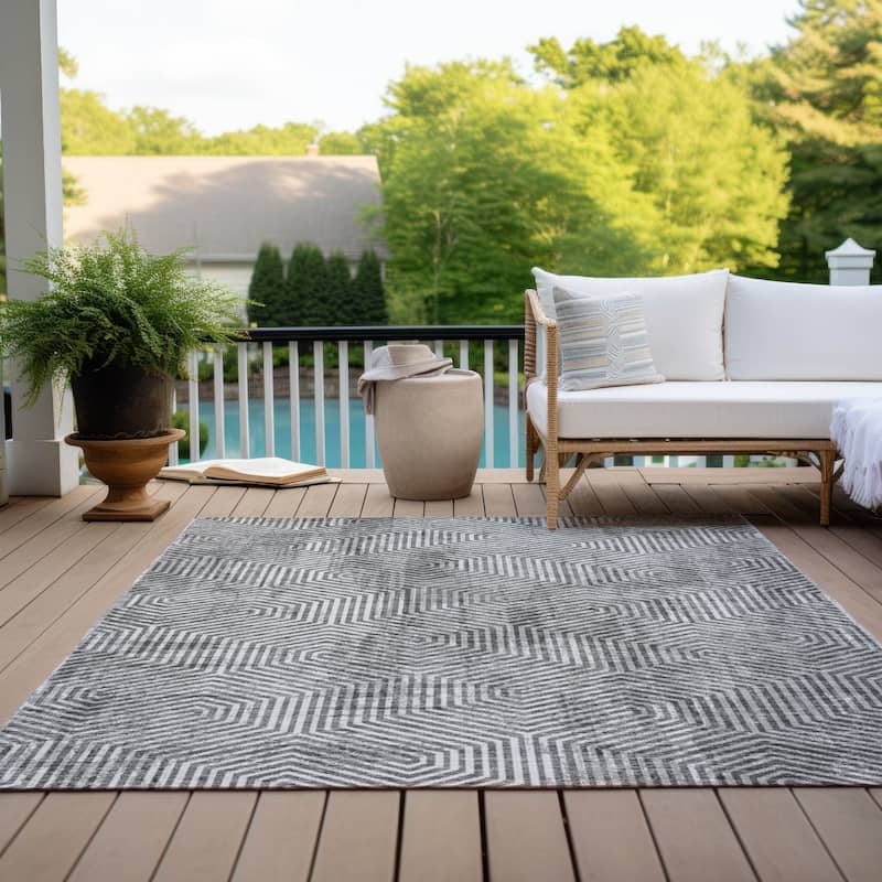 Machine Washable Indoor/ Outdoor Chantille Contemporary Maze Rug