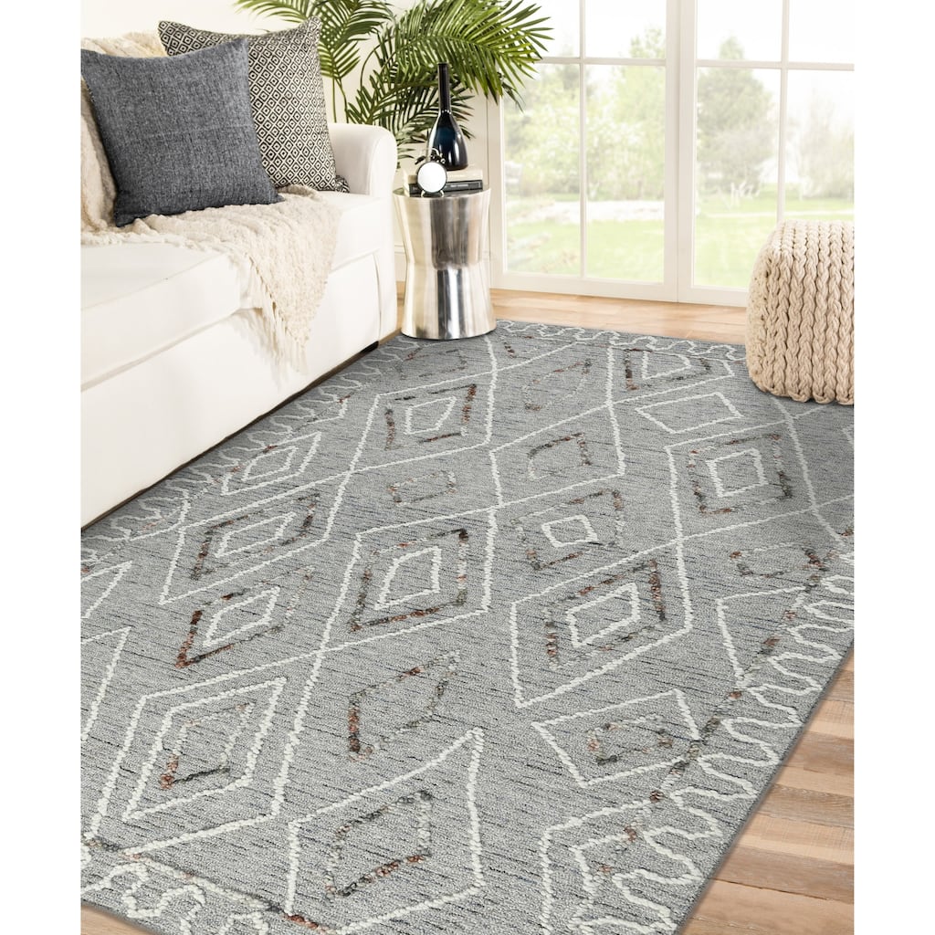 Bakari Tania Hand-Hooked Wool Area Rug