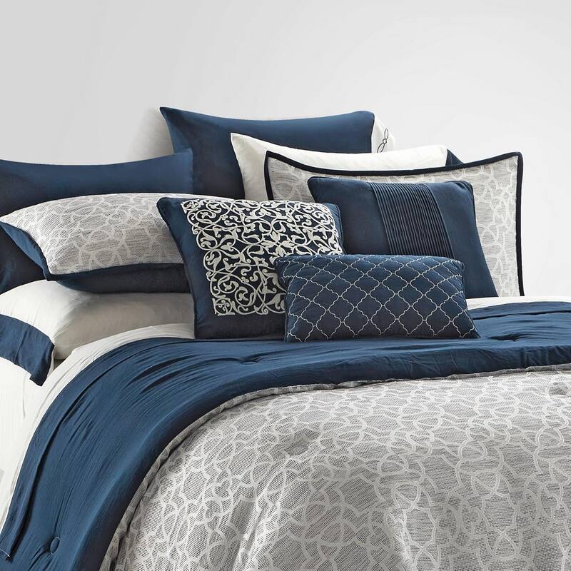 Style House Buckingham Jacquard 12-Piece Bed in A Bag Set