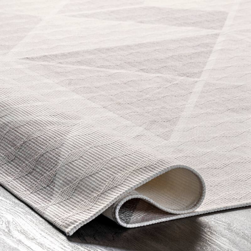 Nuloom Marielle SpinClean Diamond Tiles Machine Washable Area Rug