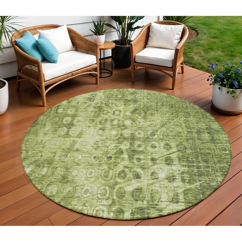 HomeRoots Ikat Transitional Rectangle Outdoor Rug - 8' Round