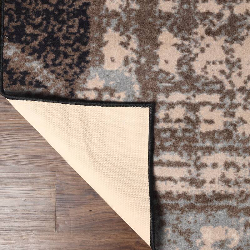 Superior Pastiche Contemporary Floral Patchwork Indoor Runner or Area Rug