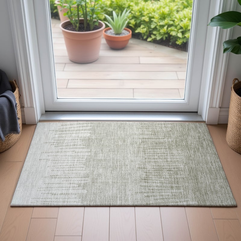 Machine Washable Indoor/Outdoor Modern Ombre Chantille Rug