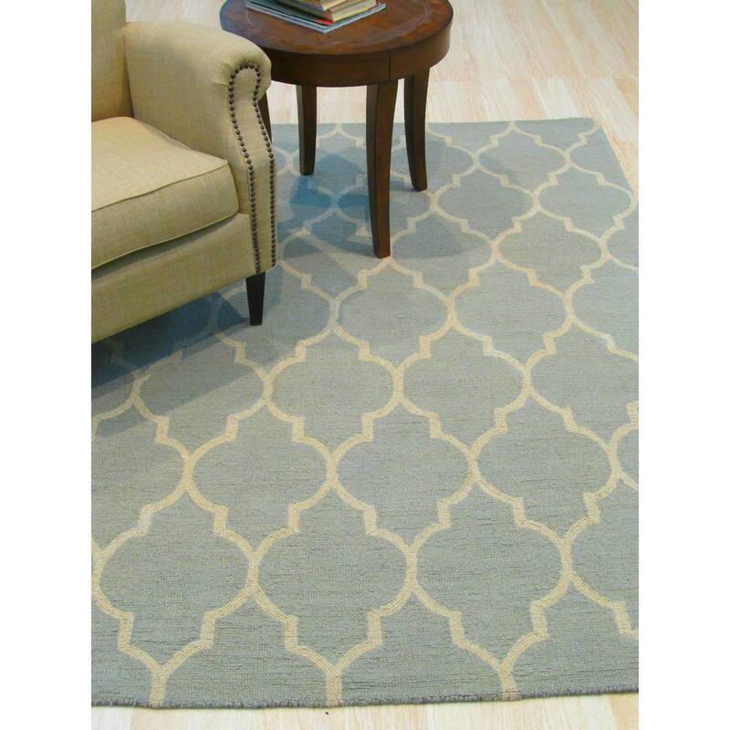 Hand-Tufted Traditional Moroccan Trellis Wool Area Rug - Timeless Elegance and Classic Design
