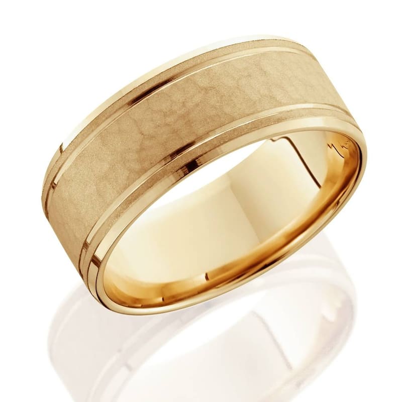 8mm Hammered Center Mens Wedding Band Yellow Gold