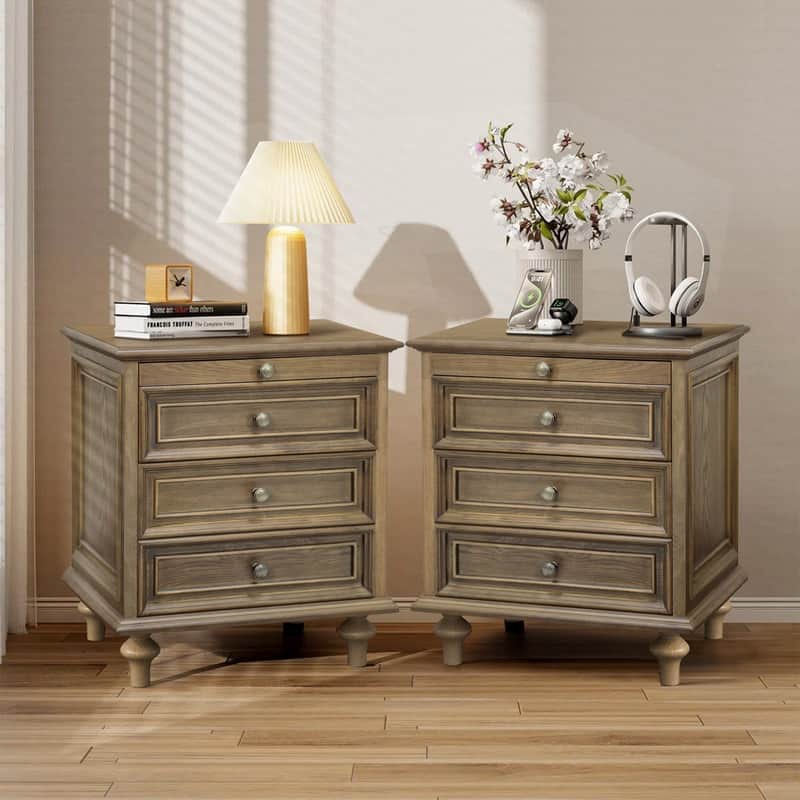 Traditional 3-Drawer Nightstands with Pull-Out Shelf and Solid Wood Legs