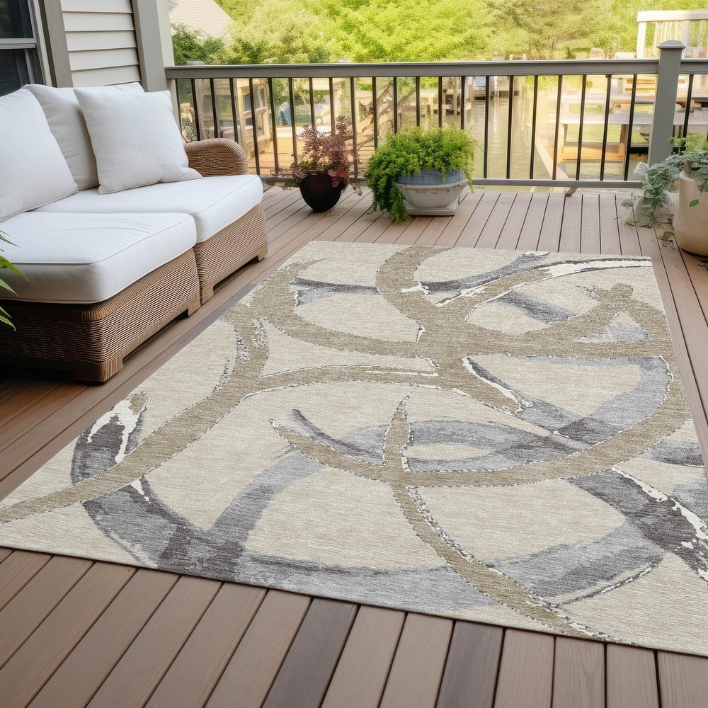 Machine Washable Indoor/ Outdoor Abstract Contemporary Chantille Rug
