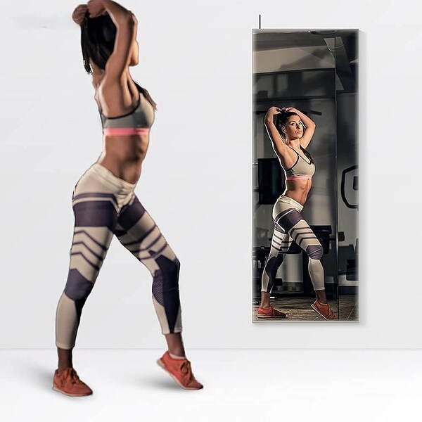Smart clearance exercise mirror