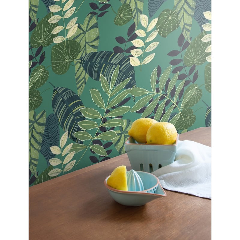 Seabrook Designs Boho Rhapsody Tropicana Leaves Unpasted Wallpaper
