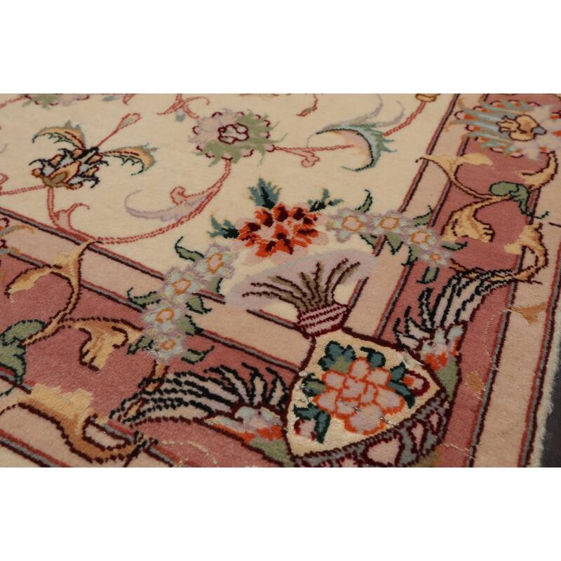 2'2''x4 Hand Knotted Wool Ivory Traditional 250 KPSI Rug - 2' 2'' x 4'