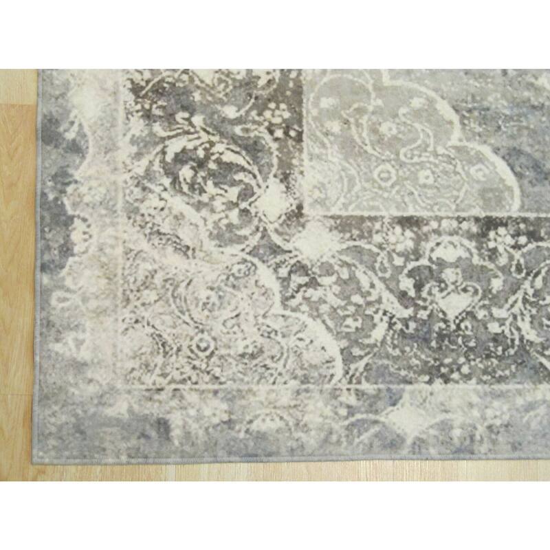 Gray Machine-Made Polyester Traditional Distressed Medallion Rug, 5'3 x 7'6 - Sleek durable rug with modern vintage appeal.