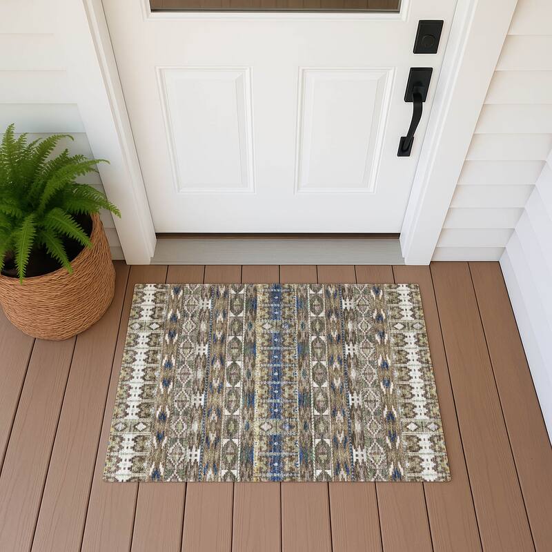 Machine Washable Indoor/ Outdoor Global Haswell Chantille Rug - Brown - 1'8" x 2'6"