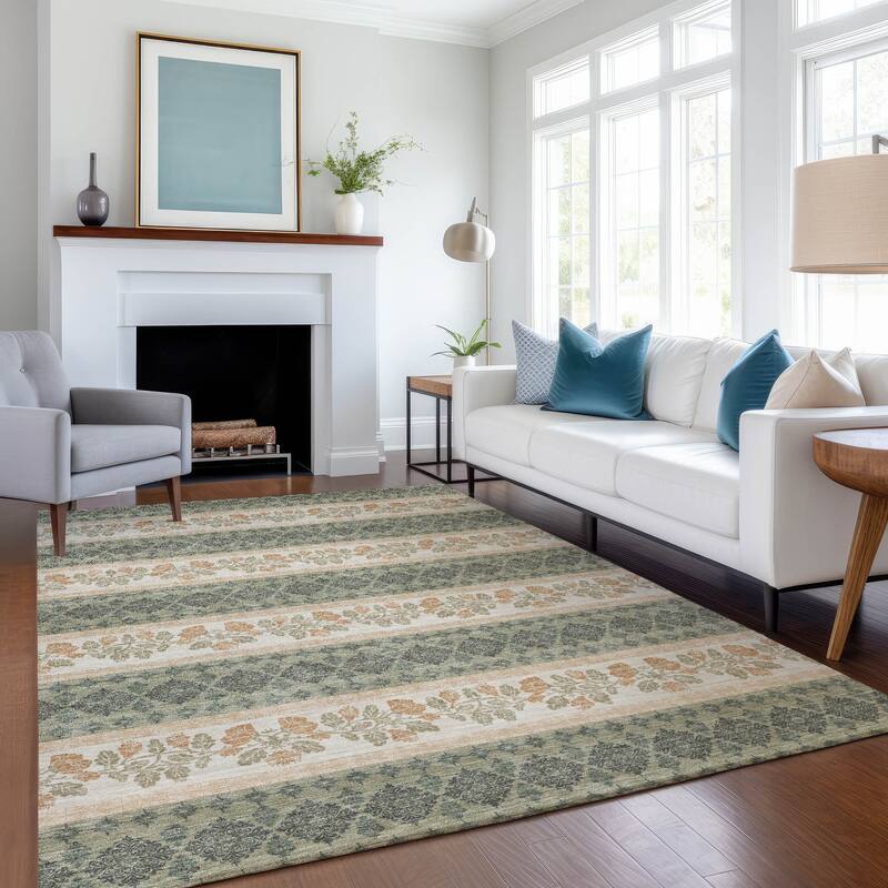 Machine Washable Indoor/ Outdoor Stripe Sochi Chantille Rug