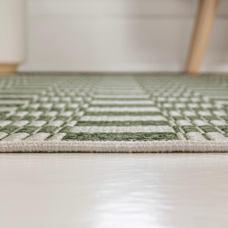 JONATHAN Y Maribel Traditional Cottage Checkerboard Green/Cream Indoor/Outdoor Area Rug