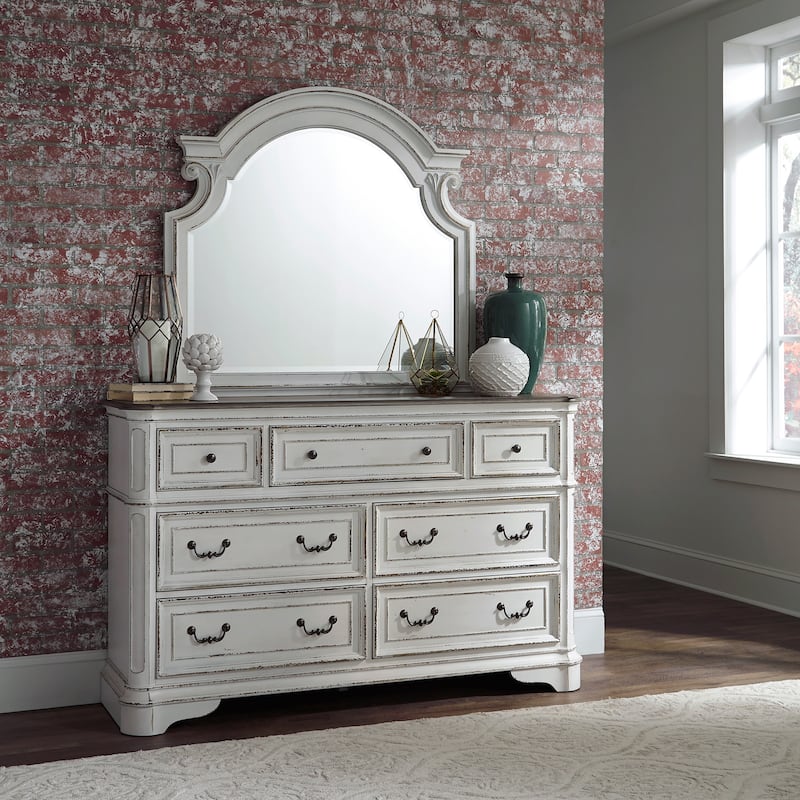 Magnolia Manor Panel Bed, Dresser and Mirror, and Nightstand Set