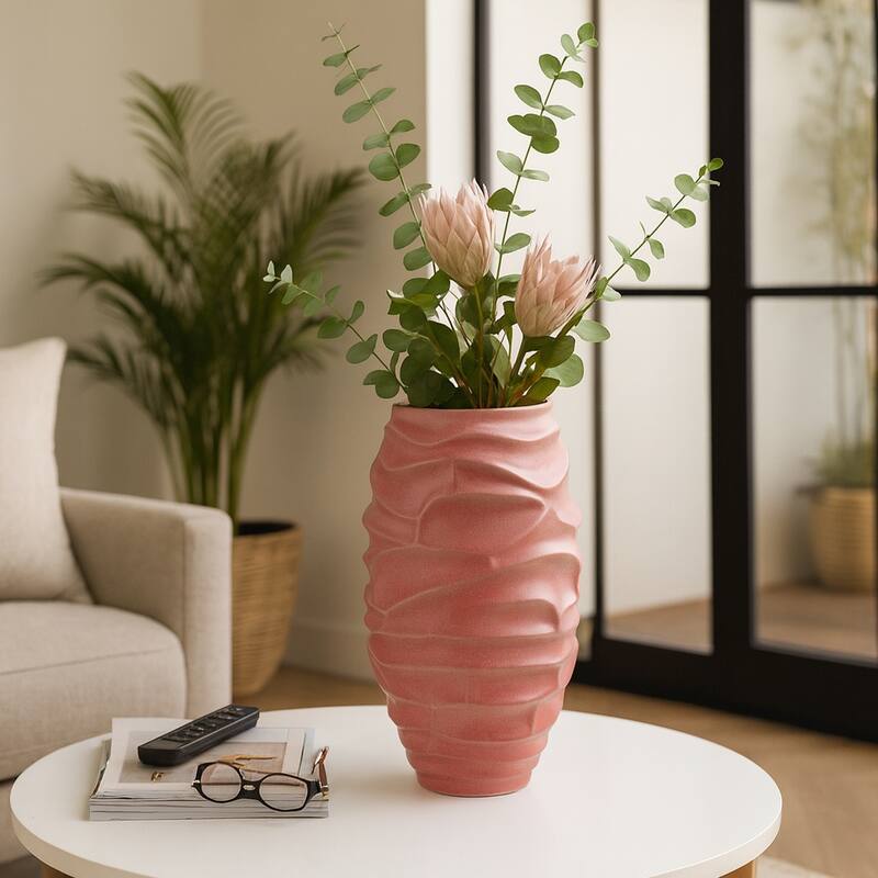 Porcelain Quinlan Classic Decorative Vase - Bean Red