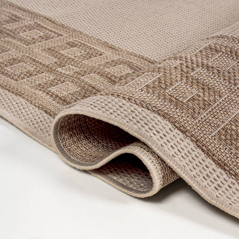 JONATHAN Y Alda Classic Geometric Border Indoor/Outdoor Area Rug