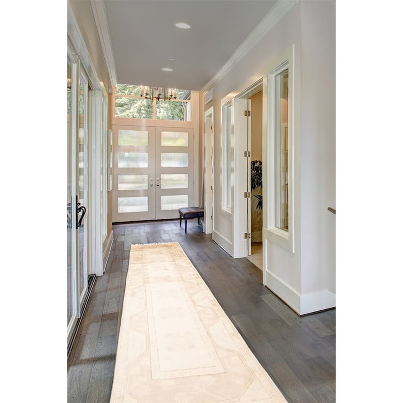 ECARPETGALLERY Hand-knotted Color Transition Cream Wool Rug - 2'7 x 8'10