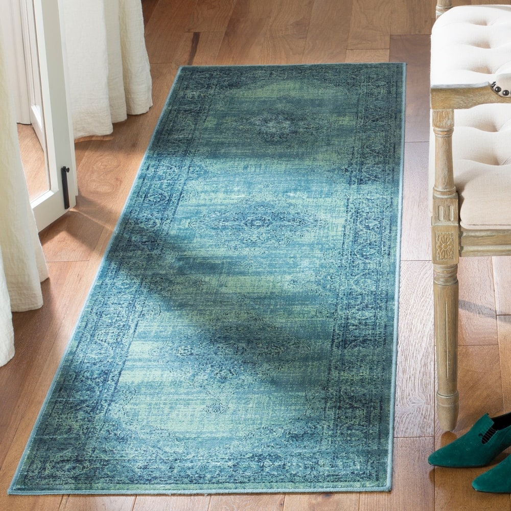 SAFAVIEH Vintage Distressed Boho Lucie Oriental Area Rug
