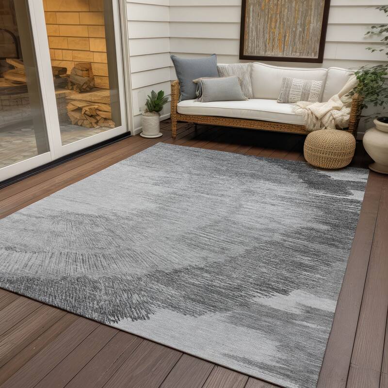 Machine Washable Indoor/ Outdoor Chantille Modern Burst Rug