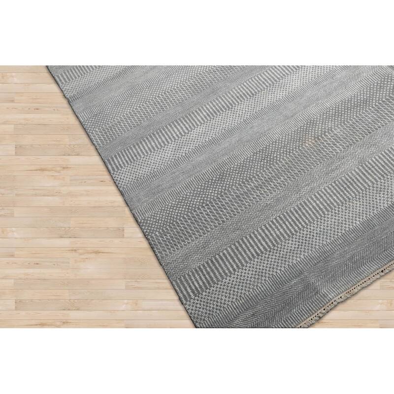 Hand Knotted Gray,White Tibetan 100% Wool Modern Oriental Area Rug - 8' 2'' x 10' 1''
