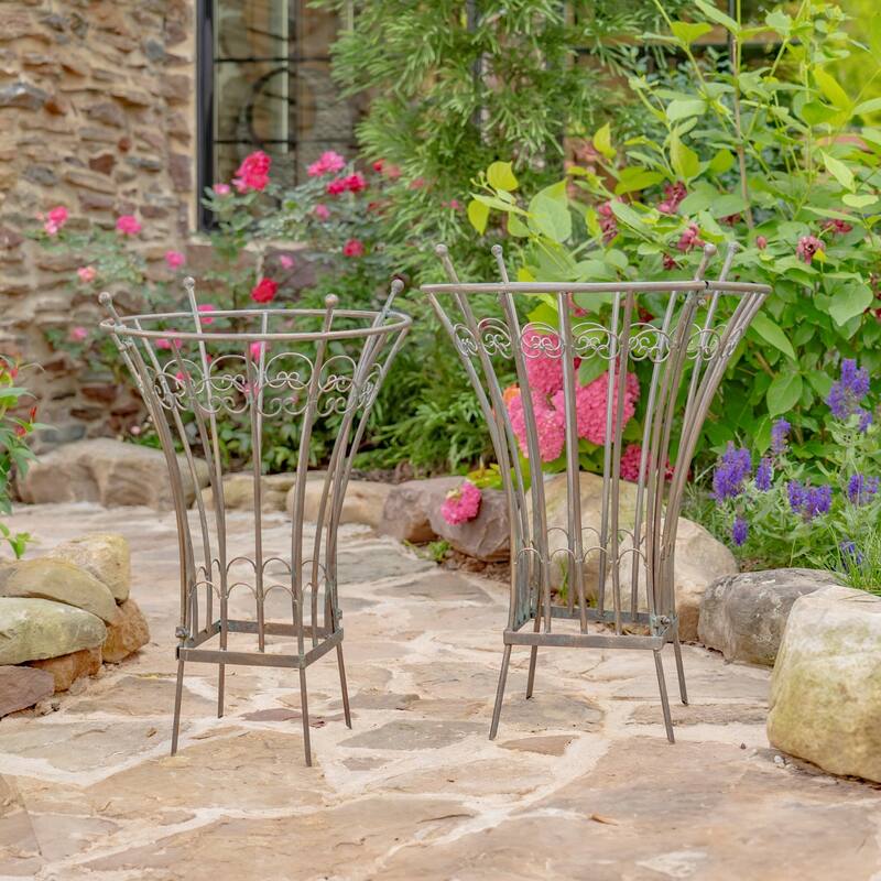 Set of 2 Round Iron Trellis Garden Stands "Stephania"