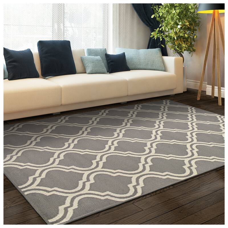 Contemporary Ornamental Double Trellis Power-Loomed Indoor Area Rug by Superior - 8' x 10' - Grey
