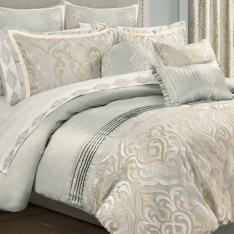 Calmfield Comforter Set - Full - Queen