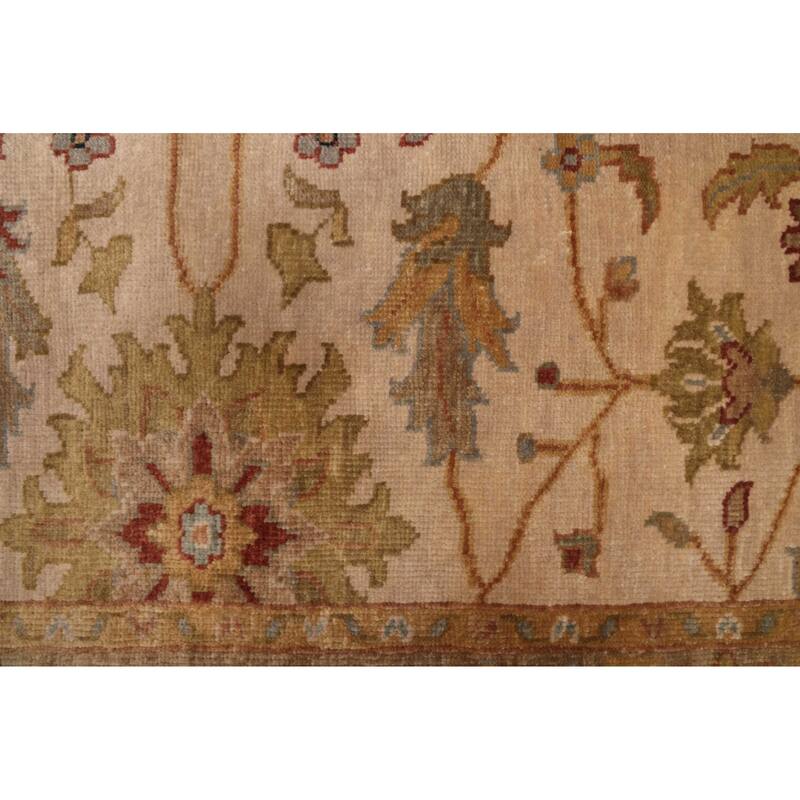 ECARPETGALLERY Hand-knotted Jules Serapi Ivory Wool Rug - 5'0 x 7'10