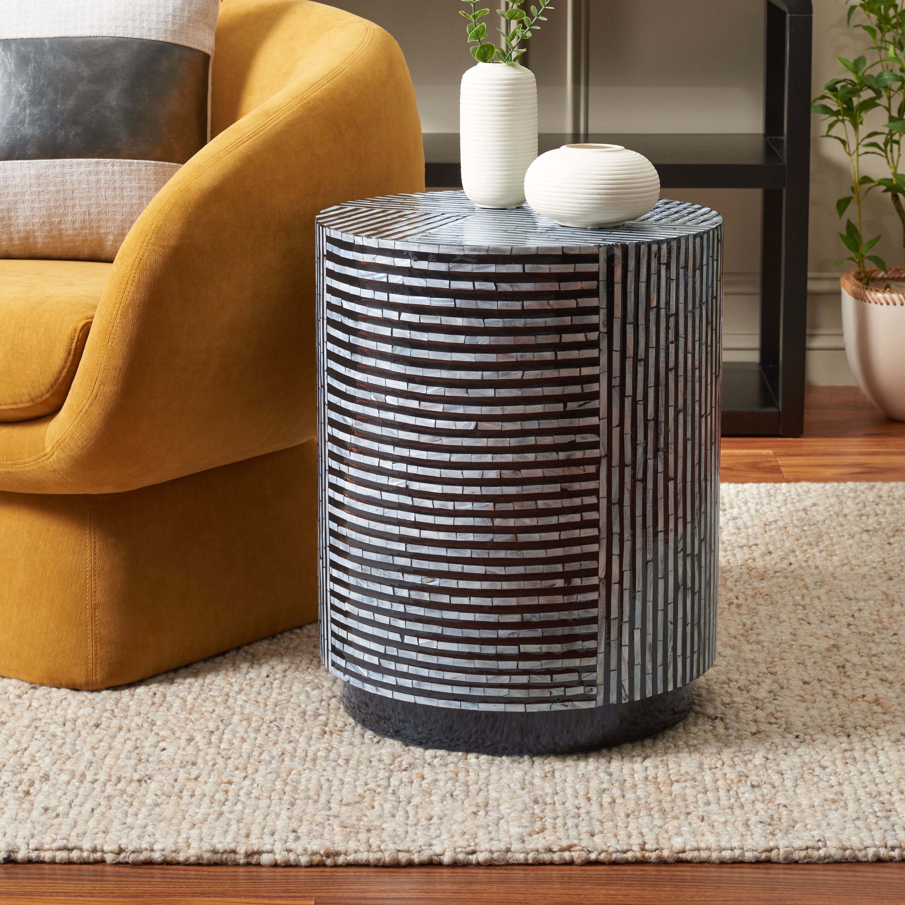 SAFAVIEH Harlon 17.7-Inch Round Wood Side Table, Multi and Black - 18" W x 18" D x 22" H