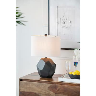 15x9x22" Table Lamp