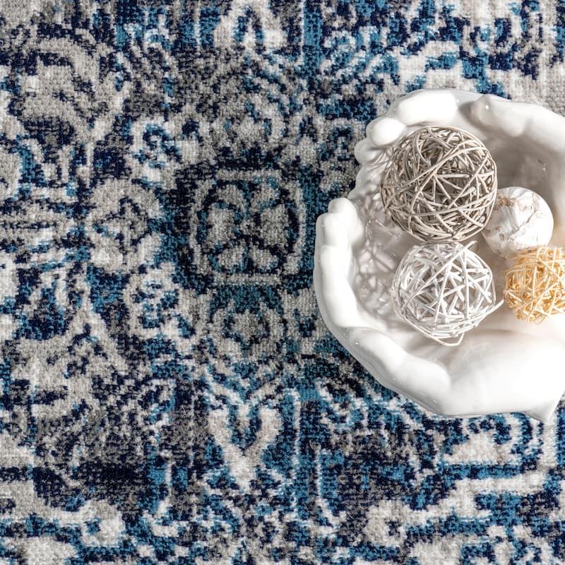 Nuloom Maryanne Transitional Medallion Area Rug