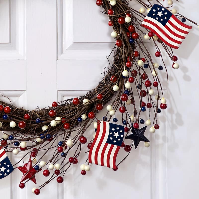 Glitzhome Americana Flag Patriotic Round/Heart Berry Wreaths
