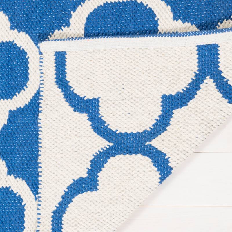 SAFAVIEH Handmade Flatweave Montauk Tristan Casual Cotton Rug
