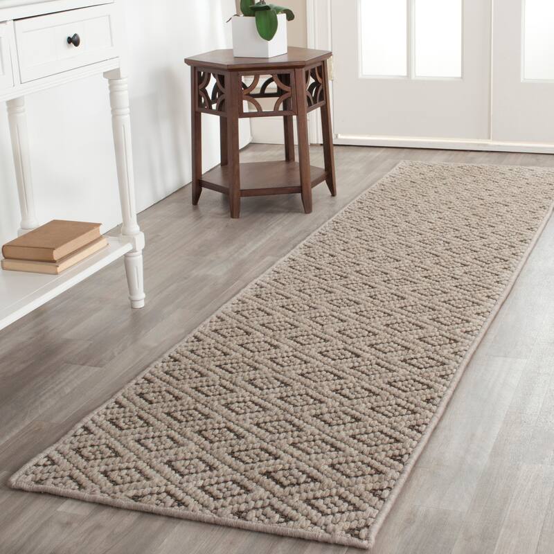 SAFAVIEH Diamond Nhieu Wool Rug - 2' x 8' Runner - Taupe