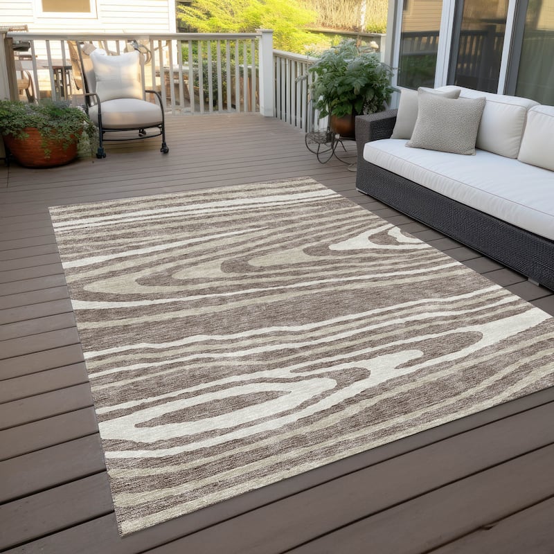 Machine Washable Indoor/ Outdoor Abstract Illusion Chantille Rug - Taupe - 5' x 7'6"