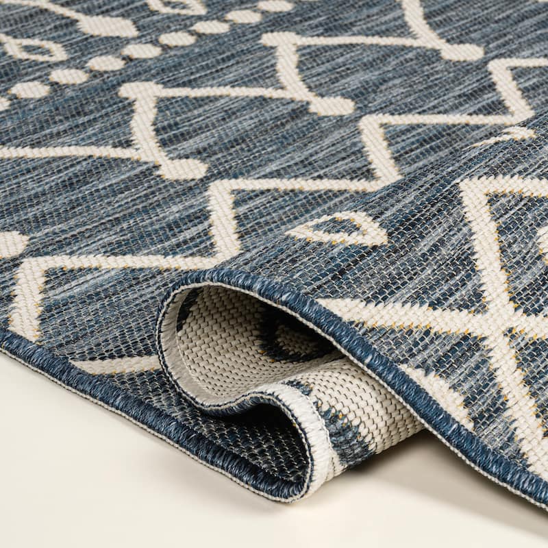 JONATHAN Y Reversible Arielle Modern Geometric Moroccan Machine-Washable Navy/Cream Indoor/Outdoor Area Rug