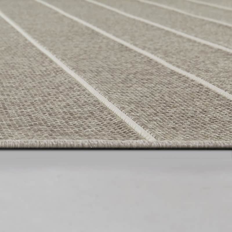 Campert Striped Patio Indoor/Outdoor Area Rug