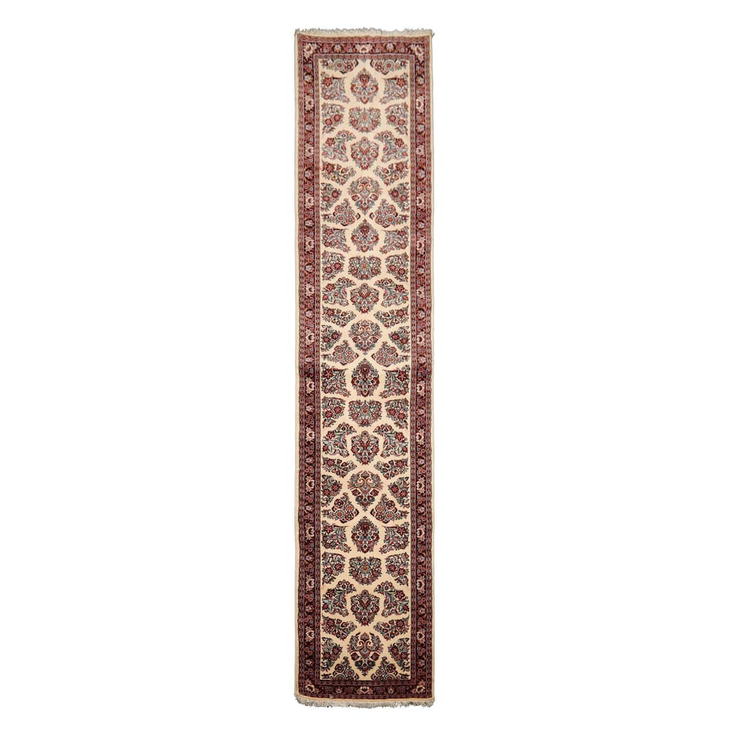 2'9''x13'1'' Runner Hand Knotted Wool Ivory Sarouk Traditional Rug - 2' 9'' x 13' 1''