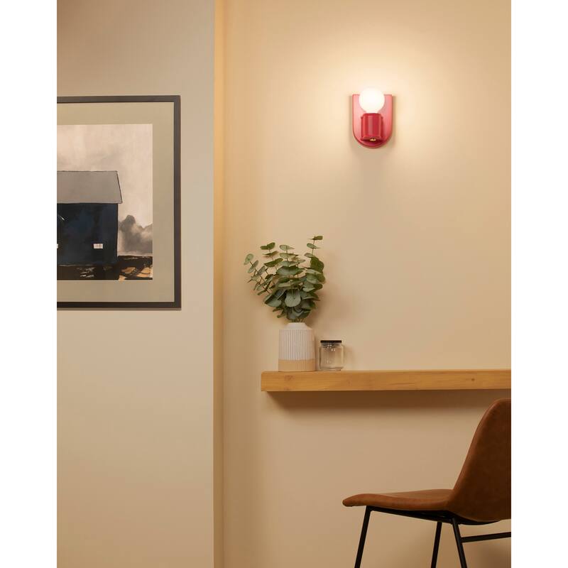 Ceramic Nouveau Wall Sconce