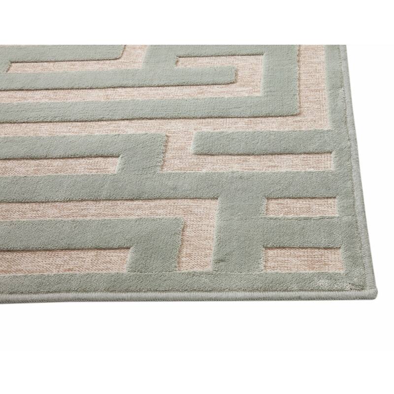 Maze Lt. Area Rug 8x10 - 8' x 10'