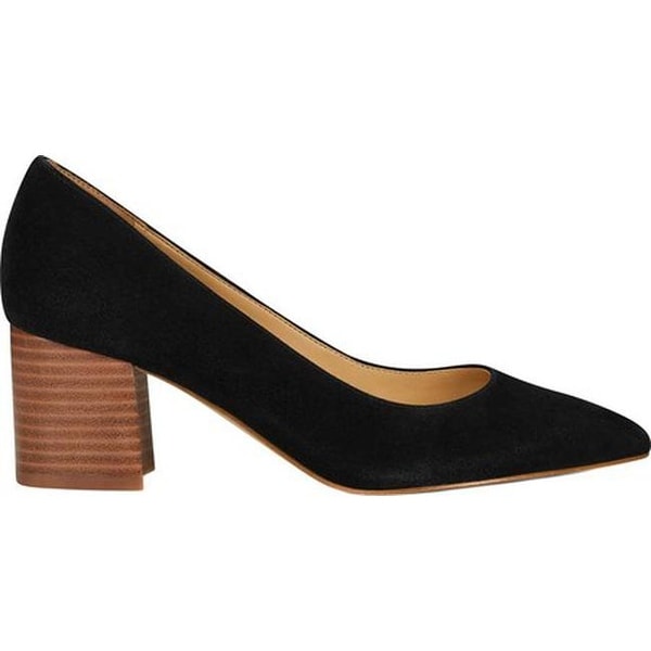 nine west tan pumps