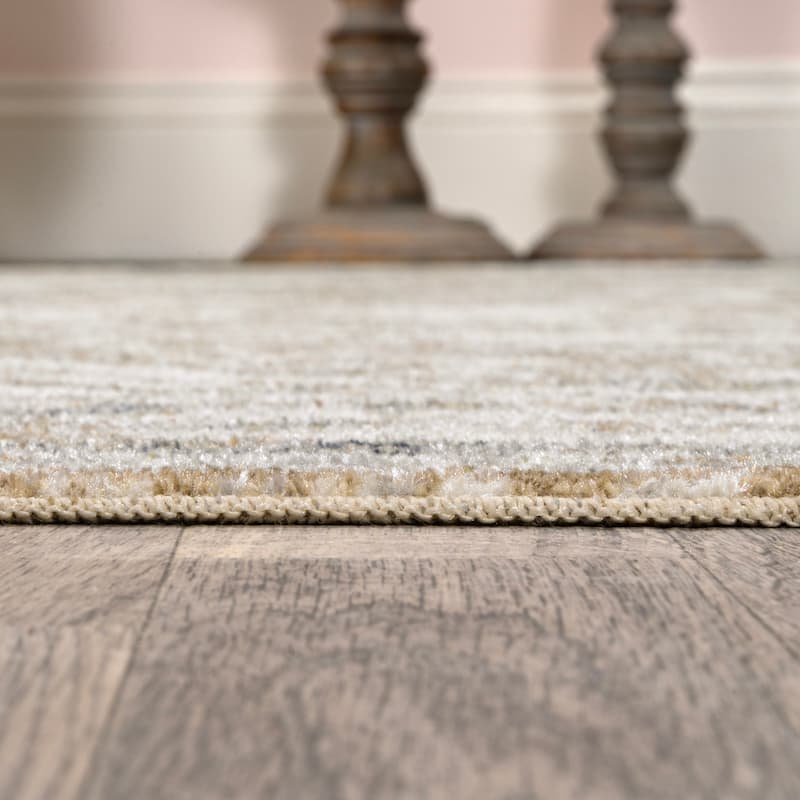 JONATHAN Y Pavel Bold Distressed Medallion Low-Pile Machine-Washable Area Rug