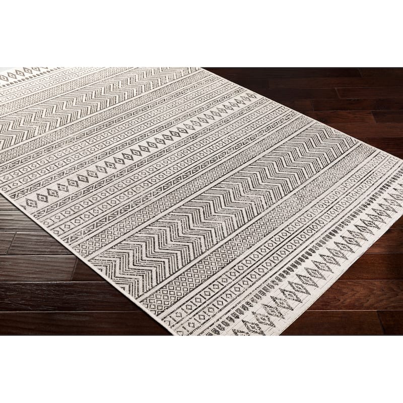 Livabliss Cintia Indoor/ Outdoor Bohemian Stripe Area Rug